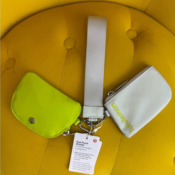 Lululemon Dual Pouch Wristlet in Yellow and White - Picture 4 of 5
